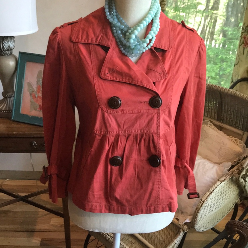 Super cute coral jacket🎀